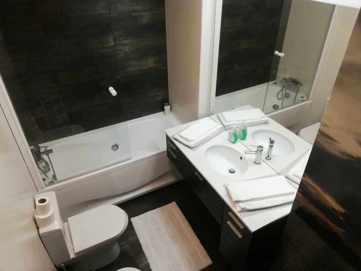 Microrent Rooms Braga Exteriör bild