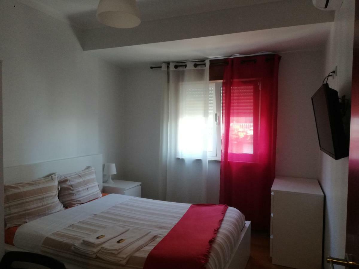 Microrent Rooms Braga Exteriör bild