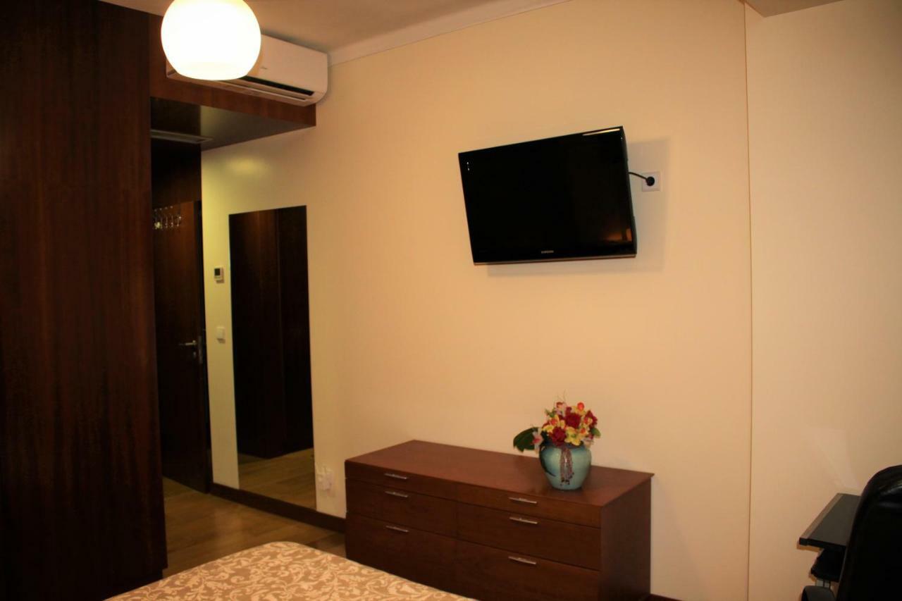 Microrent Rooms Braga Exteriör bild