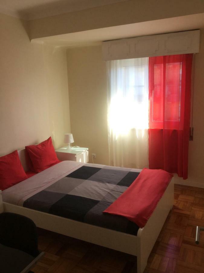 Microrent Rooms Braga Exteriör bild